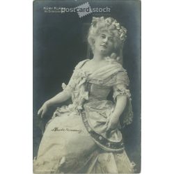 1910 - Actress Klára Küry postcard, photo sheet. (2792307)