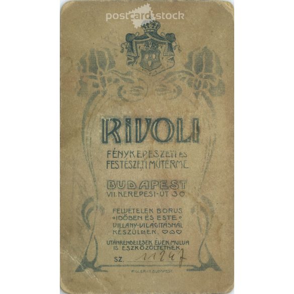 Early 1900s. Studio photo of a young man. The identity of the man in the picture is unknown. The photo was taken in Rivoli’s photography studio in Budapest. Original  Cabinet card / CDV photo / hardback photo. (2792347)