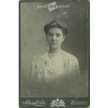 Early 1900s. Studio portrait of young woman. His identity is unknown. The photo was taken in Schmidt Ede’s photography studio in Budapest. Original  Cabinet card / CDV photo / hardback photo. (2792350)