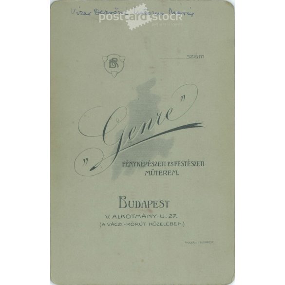 1906 - Half-length photo of a young woman, taken in the Genre photography and painting studio in Budapest. Old photo / Cabinet photo / hardback photo. (2792394)