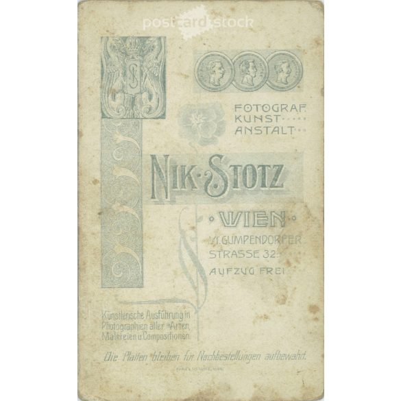 1905 - Studio photo of a middle-aged, elegant man, taken in the photography studio of Nikolaus Stotz. Vienna. Old photo / Visitcard / CDV photo. (2792397)