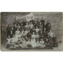   1910s. Class picture of a girls’ class. Black and white original cashier paper image, old photo. The creator of the image is unknown. (2792411)