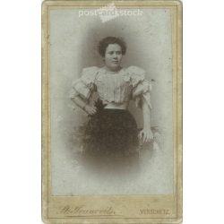   Work of photographer St. Joanovits early 1900s, Versec, Serbia. Studio photo of a young lady. Exciting composition, attractive outfit. Old photo, business card, CDV photo. (2792553)