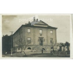   1918 - Pétervásara, District Court. The picture was taken by the photographer Györgyné Garami. Original paper image. Old photo. Black and white photo sheet, old postcard. (2792599)