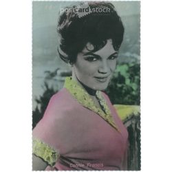   Connie Francis is an American pop singer. Original paper image. Old photo. Colored photo sheet, old postcard. (2792627)