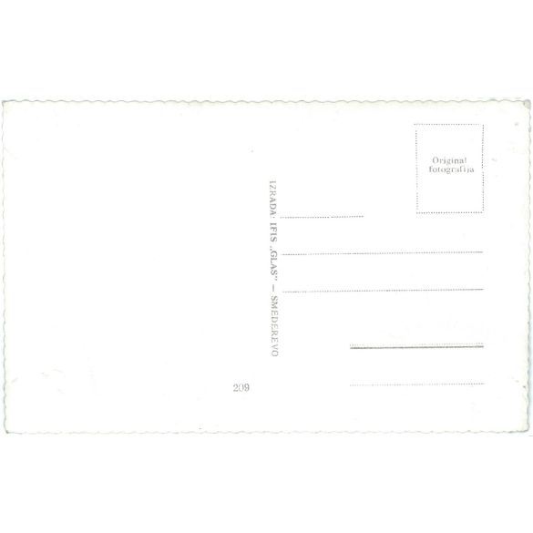 Gina Lollobrigida is an Italian actor, singer, photographer. Original paper image. Old photo. Colored photo sheet, old postcard. (2792632)