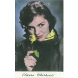 Olivera Markocic is a Yugoslav actress. Original paper image. Old photo. Colored photo sheet, old postcard. (2792639)