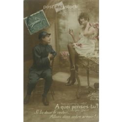   1918. Romantic military postcard. Paris. Original paper image. Old photo. Colored photo sheet, old postcard. (2792736)