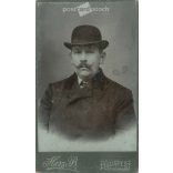 Early 1900s. A gentleman in a hat, his studio photo. The person in the picture is unknown. The work of Herz B. photography studio. Budapest. Old photo, original cabinet photo / hardback photo. (2792778)