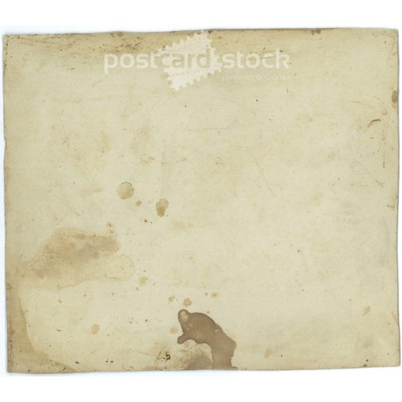 Class photo with cap. The people in the photo and the photographer are unknown. Original old photo. Black and white, laminated photo, original paper photo. (2792812)