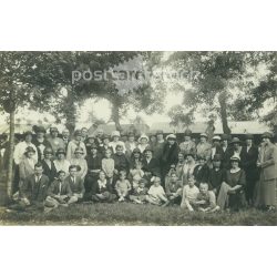   May 1925. Máriaremete. Outdoor group photo of people. The people in the photo and the photographer are unknown. Original old photo. Black and white photo sheet, old postcard. (2792817)