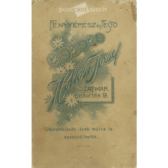 Young man with a cigarette. The person in the picture and the person who took the picture are unknown. Old photo / Cabinet photo / Hardback photo (2792908)