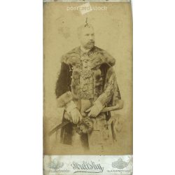   The photo shows an unknown, distinguished nobleman, in a Hungarian costume. The photo was taken in Strelisky's photographic studio in Budapest. Old photo / Cabinet photo / hardback photo. (2792939)