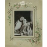 1911 - With little Elizabeth. Original, engraved paper (2793077)