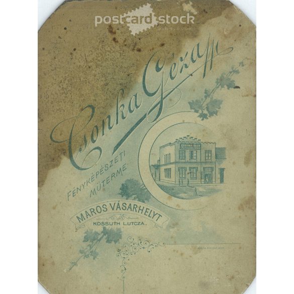 1907 - Unknown young couple. The artist of the picture is Géza Csonka, Târgu Mures. Old photo / Cabinet photo / Hardback photo. Damaged. (2793116)