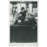 1941 - Family photo with the new car. The people in the picture and the person who took the picture are unknown. (2793128)