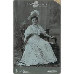   An attractive studio photo of Mistress Serena. The picture was taken in the Brenner brothers’ studio. Old photo / Cabinet photo / Hardback photo (2793181)