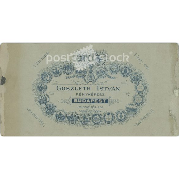 The photo shows an unknown, distinguished person in Hungarian dress. The photo was taken in the photographic studio of István Goszleth. Old photo / Cabinet photo / Hardback photo. (2793197)