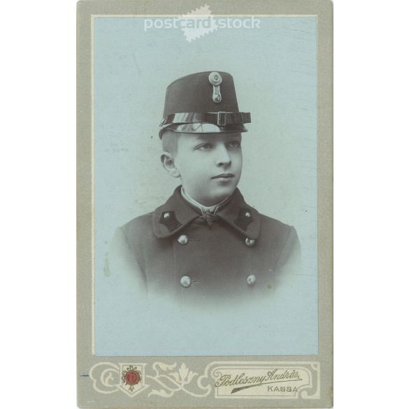 1905 – Studio photograph of the young István Schleimiler, taken in the photographic studio of András Podleszny, in Kassa. Original cabinet photo / hard back photo / water card, CDV photo (2793209)