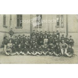   1911 - Budapest. Military group portrait. The persons in the picture are unknown.The photo was taken by Armin Schäffer’s studio. Original photo. Black and white photo sheet, postcard. (2793402)