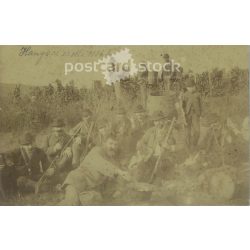   1886 - Hangács, vineyard. Hunting in the Bodrogkeresztúr border during the harvest. The people in the picture and the photographer are unknown. Black and white, large, laminated photo, original paper image. (2793422)