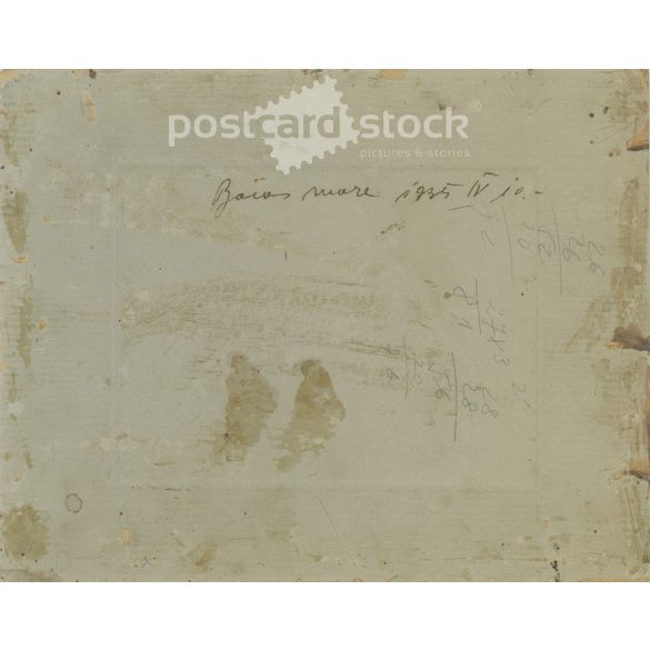 1935 - Nagybánya. Portrait photograph of a young woman. The person in the photo and the photographer are unknown. Black and white, large-sized, laminated photo, original paper image. (2793423)