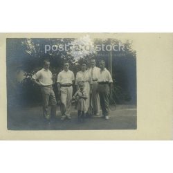   1917 – summer. Tennis club. The photo was signed by all of them. The photographer is unknown. Original photo. Black and white photo, postcard. (2793425)
