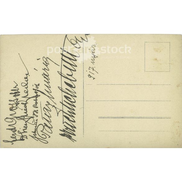 1917 - summer. Tennis club. The photo was signed by all of them. The photographer is unknown. Original photo. Black and white photo, postcard. (2793425)