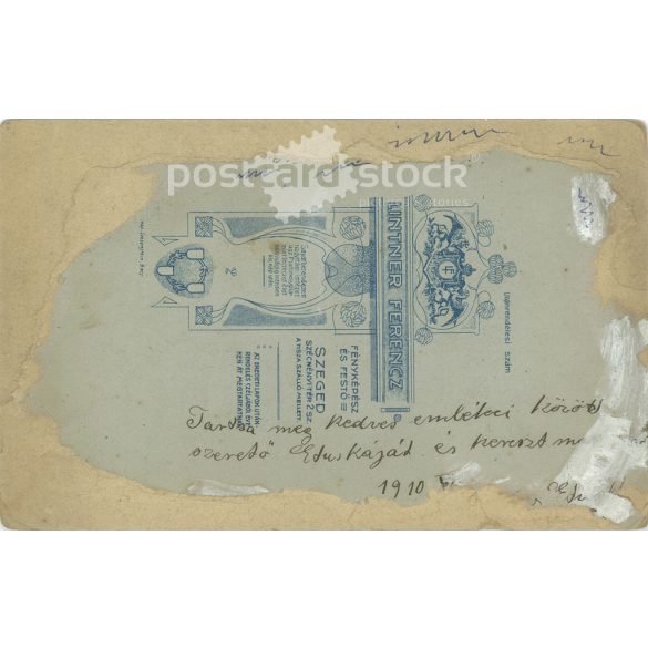 Photo taken by Ferenc Lintner’s photo studio in Szeged. Studio photo of young ladies. The persons in the photo are unknown. Original  Cabinet card / CDV photo / hardback photo. (2793441)