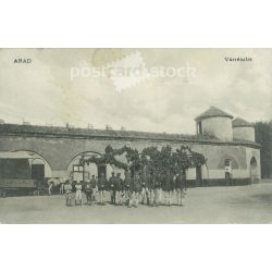   1913 - Arad. Part of the castle with the kazamas in which the captured officers of the army were held from 1849. Black and white photographic sheet, old postcard. (2793468)