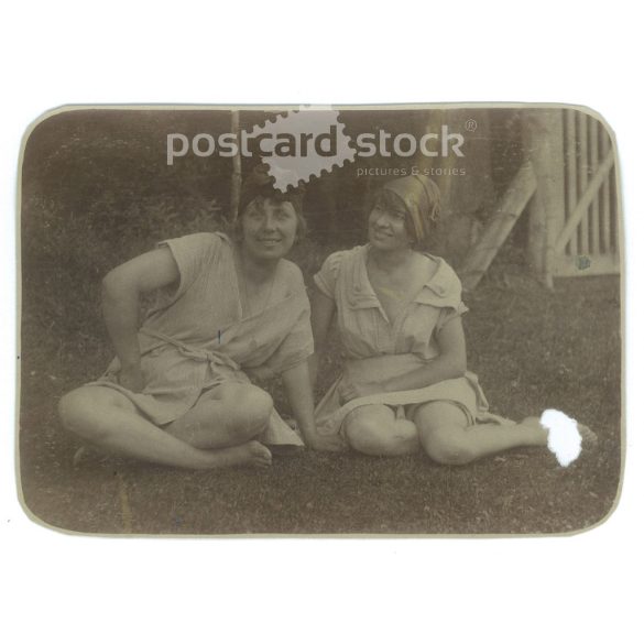 1920 – Visegrád. Cheerful moments. The people in the picture and the photographer are unknown. Old photo. Black and white photo, original paper photo. (2793630)