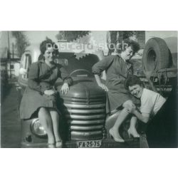   Ladies on board. Éva, Juliska, Marcsi. The identity of the people in the picture is unknown. Old photo. Black and white photo, original paper copy. (2793636)