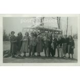 On a company trip in Mátrafüred. The identity of the people in the photo is unknown. The photo is the work of the photographer’s cooperative. Old photo. Black and white photo, original paper image. (2793652)