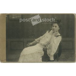   1905 - Studio photo of a young woman. The photo is a work of the Victoria Photo Studio. The person in the photo is unknown. Old photo. Original  Cabinet card / CDV photo / hardback photo. (2793663)