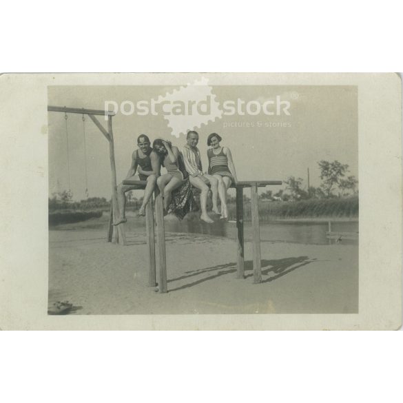 1930 – Young people on vacation. The people in the picture and the photographer are unknown. Original old photo. Black and white photo, old postcard. (2793669)