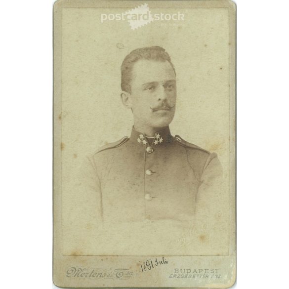 1890 - Military photo. The picture was taken in the Mertens and Tsa photo studio in Budapest. Old photo. Original cabinet photo / hardback photo / business card, CDV photo. (2793773)
