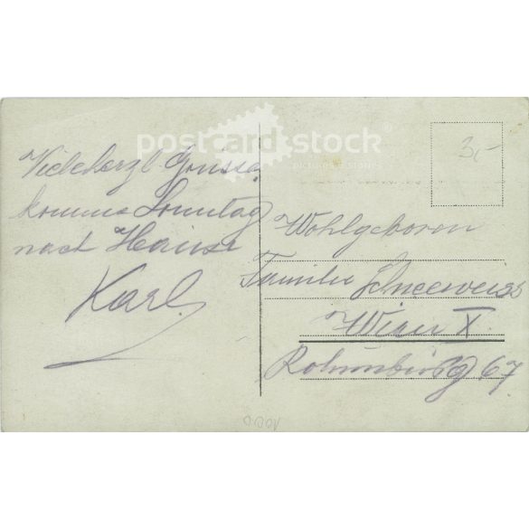 Circa 1914 - Military photo. The people in the photo and the photographer are unknown. Old photo. Black and white photo sheet, original paper image. (2793797)