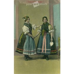   Ostoros folk costume. The people in the picture and the photographer are unknown. Color photo, old postcard. (2793862)