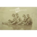 1922 - Balatonberény. “In memory of better days.” The people in the picture and the photographer are unknown. Old photo. Original photo. Black and white photo, old postcard. (2793896)