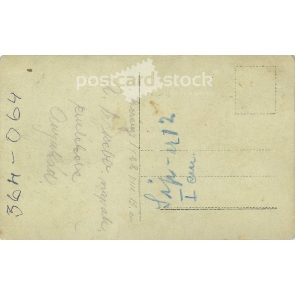 1922 - Balatonberény. “In memory of better days.” The people in the picture and the photographer are unknown. Old photo. Original photo. Black and white photo, old postcard. (2793896)