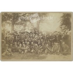   Group photo, during a festive event outdoors. The identity of the people in the photo and the photographer are unknown. Old photo. Original  Cabinet card / CDV photo / hardback photo. (2793898)
