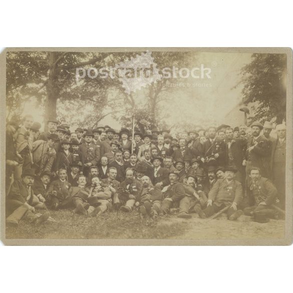 Group photo, during a festive event outdoors. The identity of the people in the photo and the photographer are unknown. Old photo. Original  Cabinet card / CDV photo / hardback photo. (2793898)